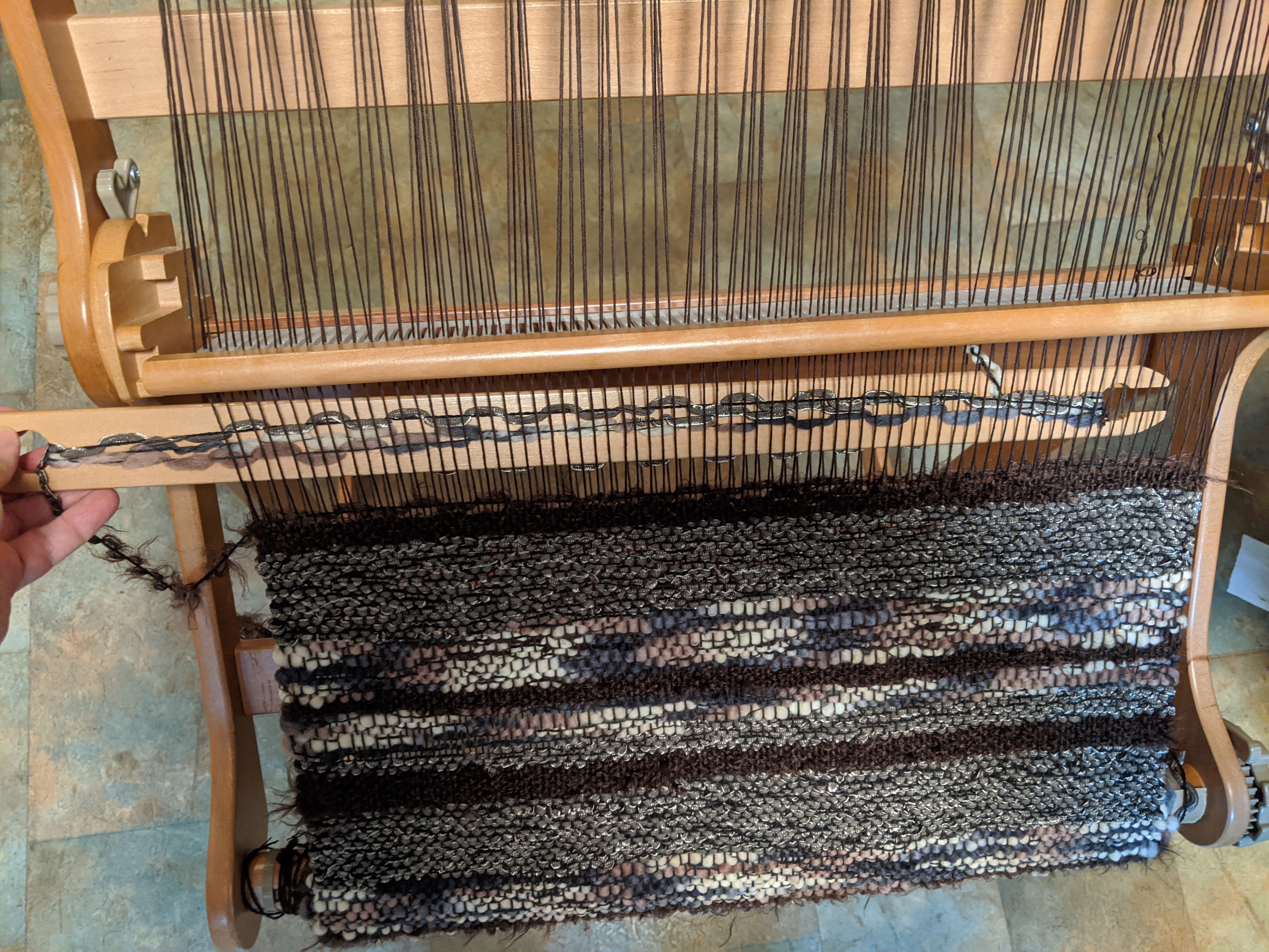 simple weaving on a rigid heddle loom (PEM photo)