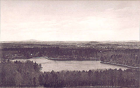 1906 photograph of Walden Pond