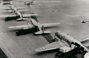 planes lined up for the
          Berlin airlift