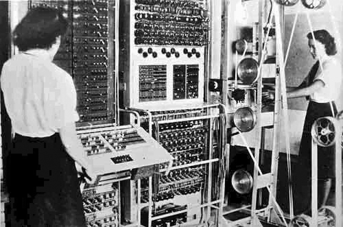 Colossus computer buildt during
          WWII